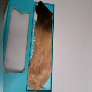 Hair extensions (real hair)